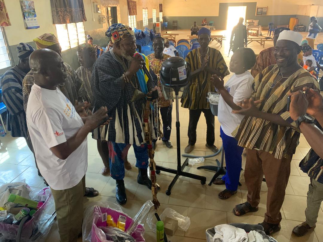 HOLIDO handing over equipment to community beneficiaries